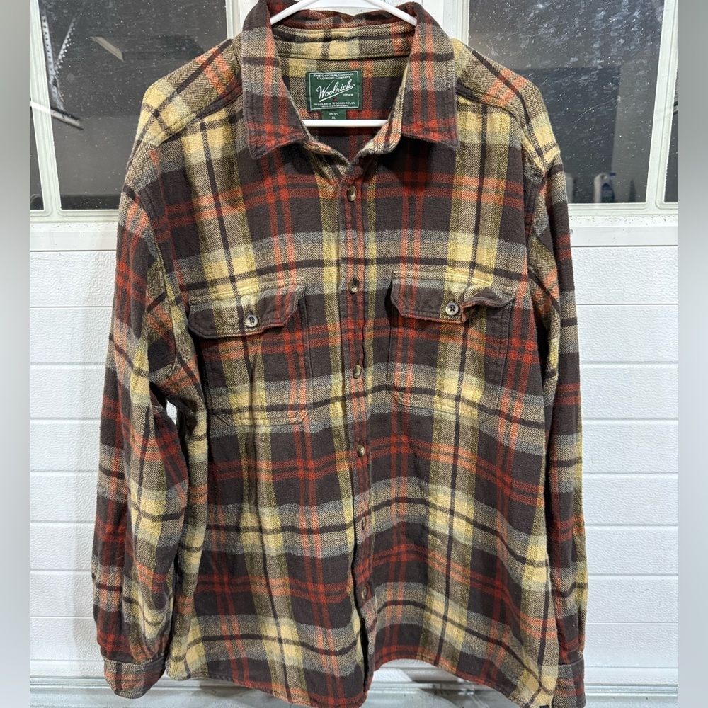 Vintage 90s Mens or unisex Woolrich Heavyweight Flannel Button Shirt Plaid
